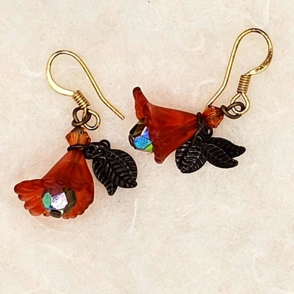 Vintage Tulip Beaded Drop Earrings Gold Hook Leaves Orange - Picture 3 of 5